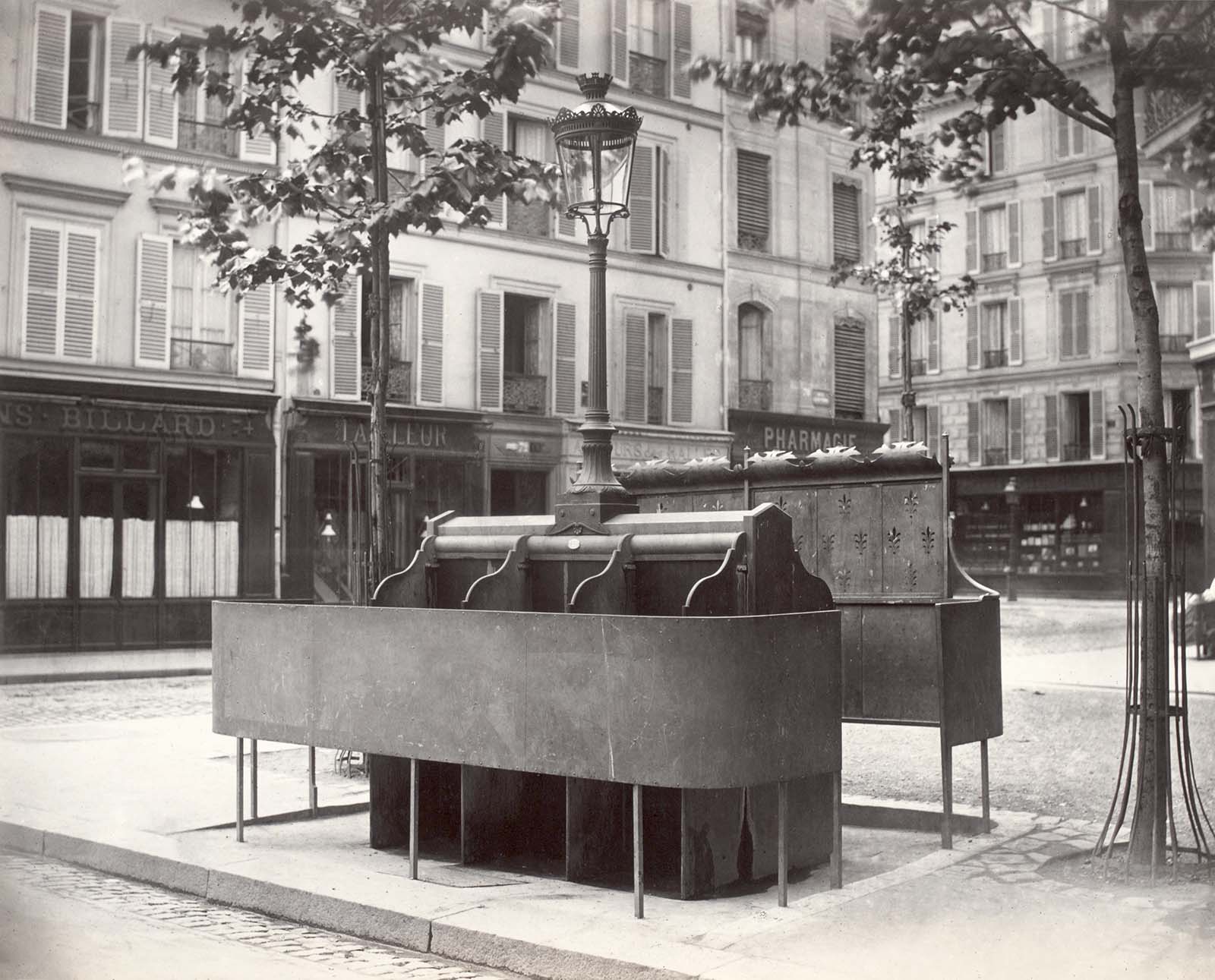 pissoir vintage public urinals paris