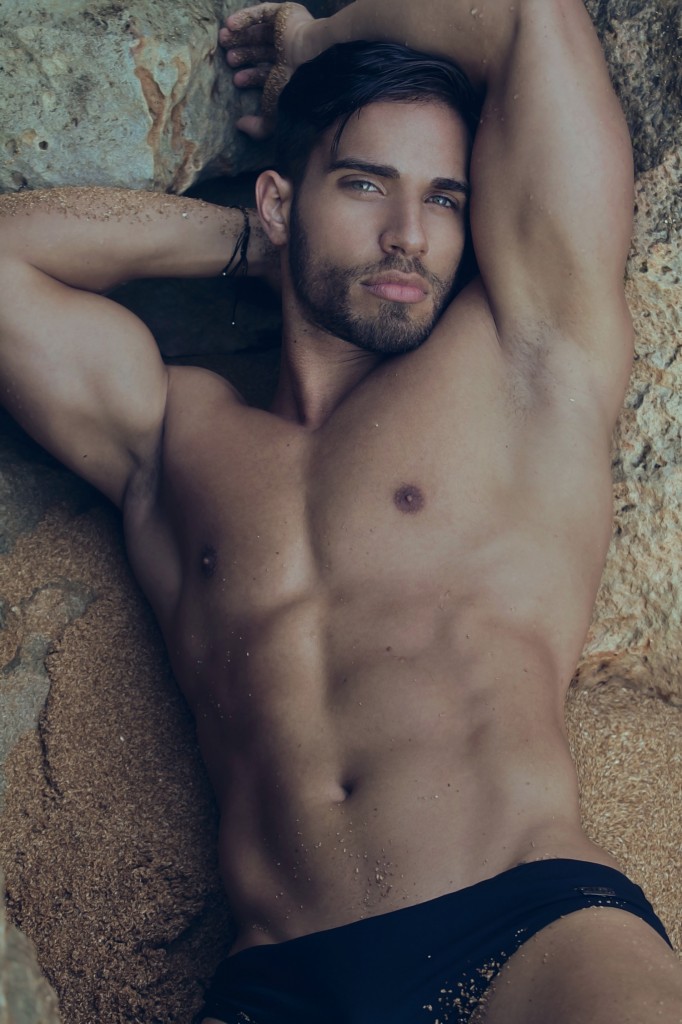 Модель Darian Alvarez