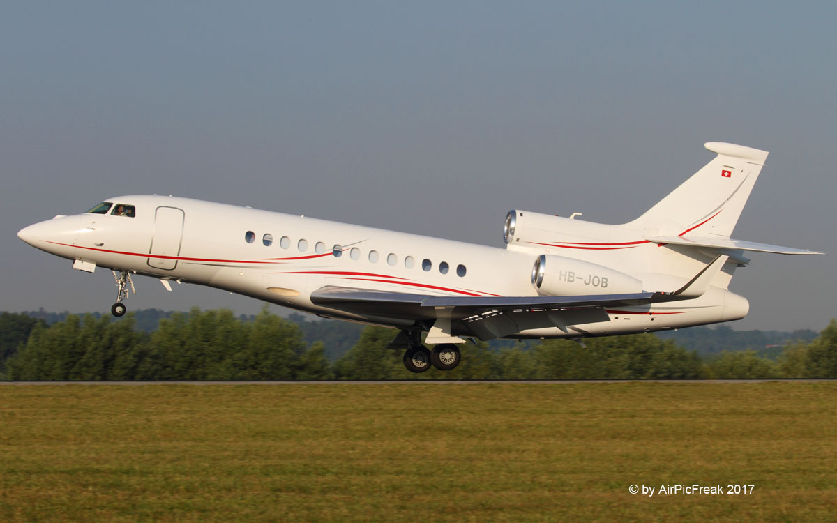 World of Aircraft Pictures CAT Aviation Dassault Falcon 7X HBJOB