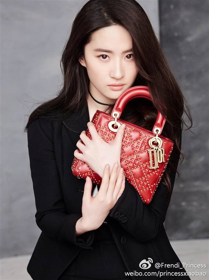 Yifei Liu Nude Photos 51 Yifei Liu Nude Photos 81