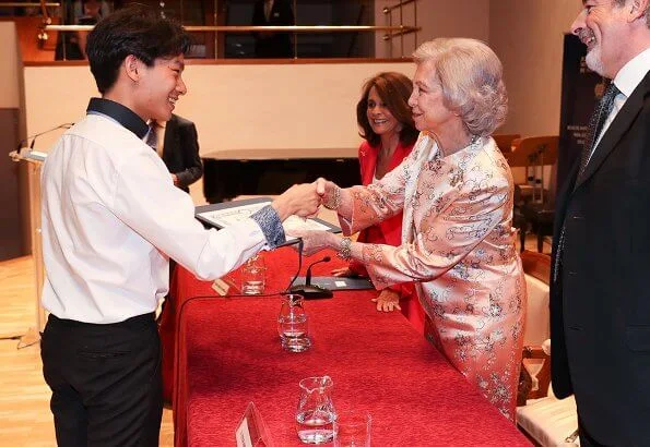 Queen Sofia presided over the award ceremony of the 30th scholarships of Juventudes Musicales de Madrid Musical Youth of Madrid