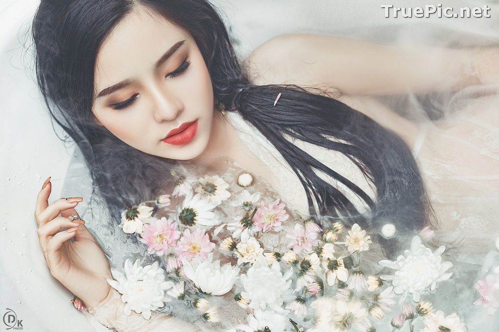 Image Vietnamese Model - Beautiful Fairy Flower In The Bath - TruePic.net - Picture-4