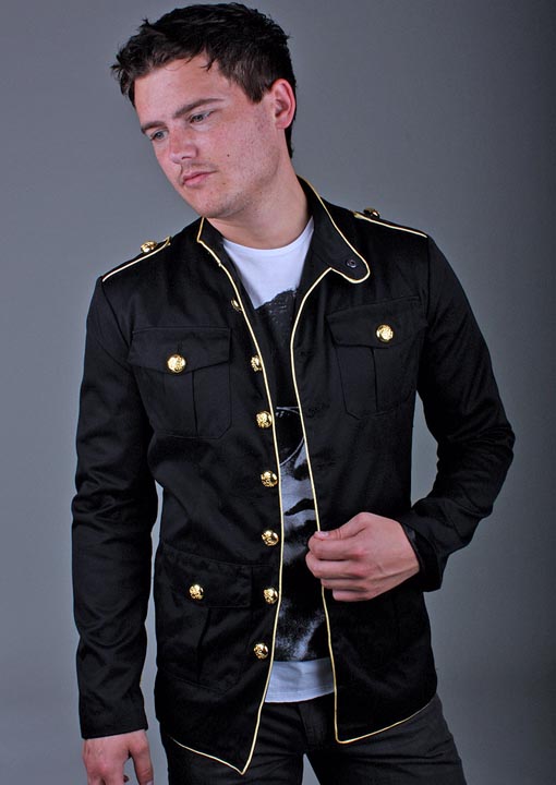 Love Clothing: Salute the Military Trend...