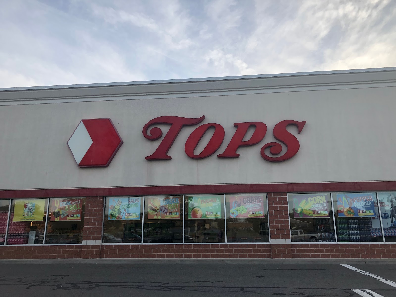 TOUR Tops Friendly Markets Canandaigua, NY