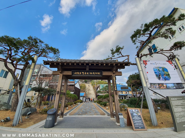 Guryongpo Pohang, When the Camellia Blooms 동백꽃필무렵