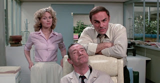 Angel Tompkins - John Carradine - John Saxon