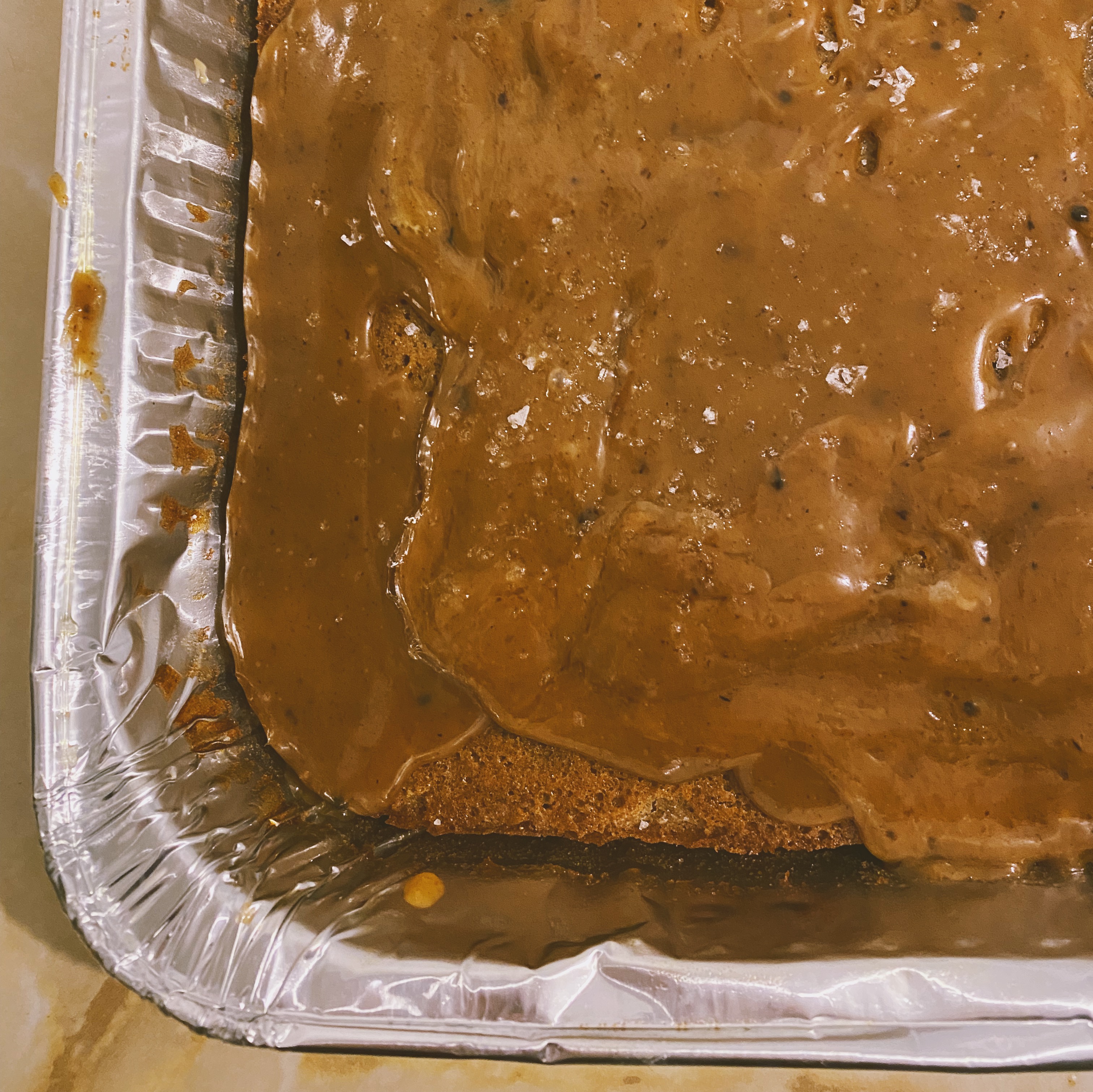 Stella's Wardrobe STICKY TOFFEE PUDDING TRAYBAKE