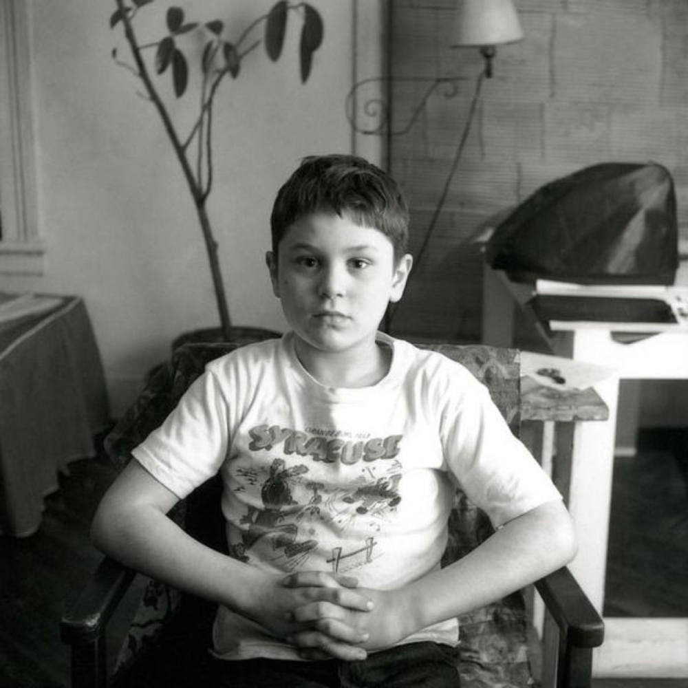 Rare Snaps of Robert De Niro as a Kid as You’ve Never Seen Before