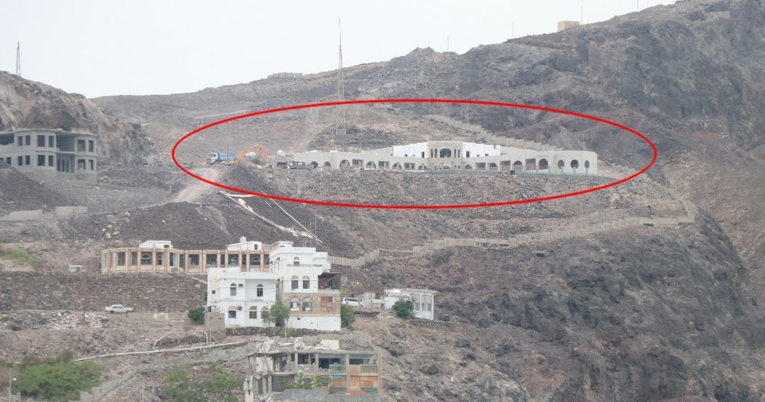 على الطريقة الحوثية .. عيدوس الزبيدي يبني له امبراطورية بجبل جولدمور على الطريقة الحوثية .. عيدوس الزبيدي يبني له امبراطورية بجبل جولدمور