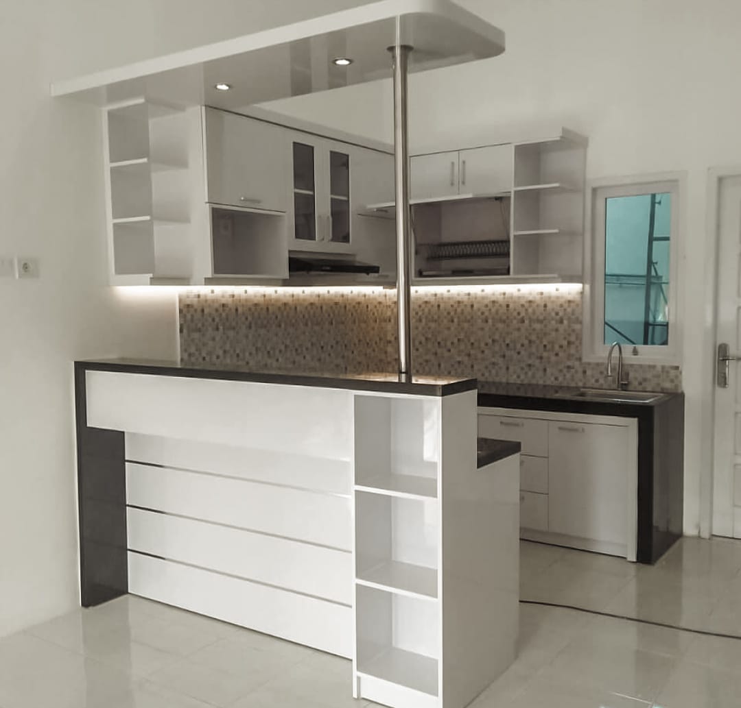 Banyumas Dewata Wood & Furniture Ceritakan inspirasi ruanganmu bersama @woodfurniturebali. Wujudkan desain interior yang kamu mau. Kami siap membantu untuk membangun mimpimu. Lihat furnitur favoritmu disini dan segera wujudkan inspirasi desain furnitur favoritmu bersama kami