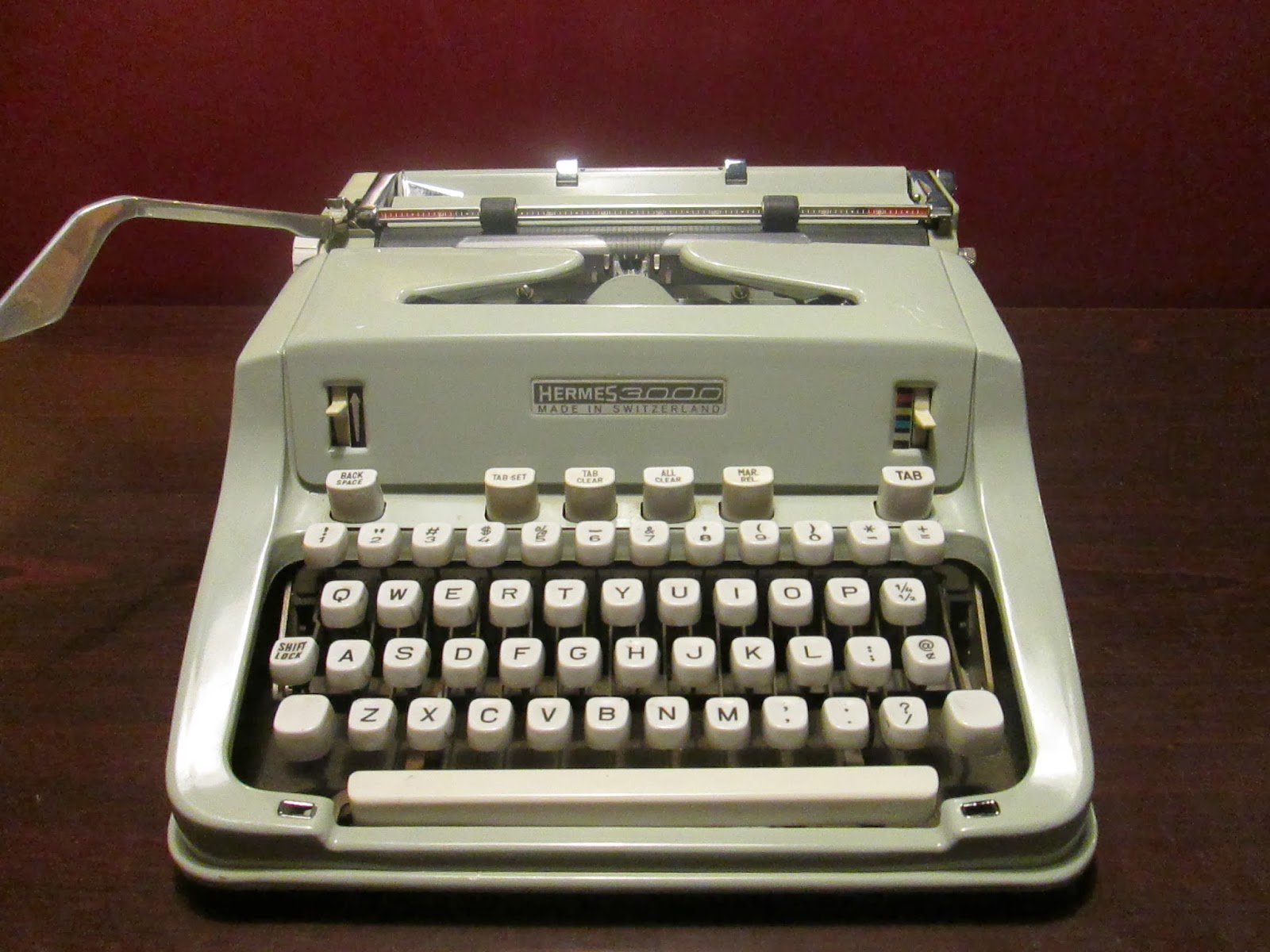 Royal Typewriters 1968 Hermes 3000