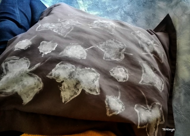 Estampar-con-hojas-arboles