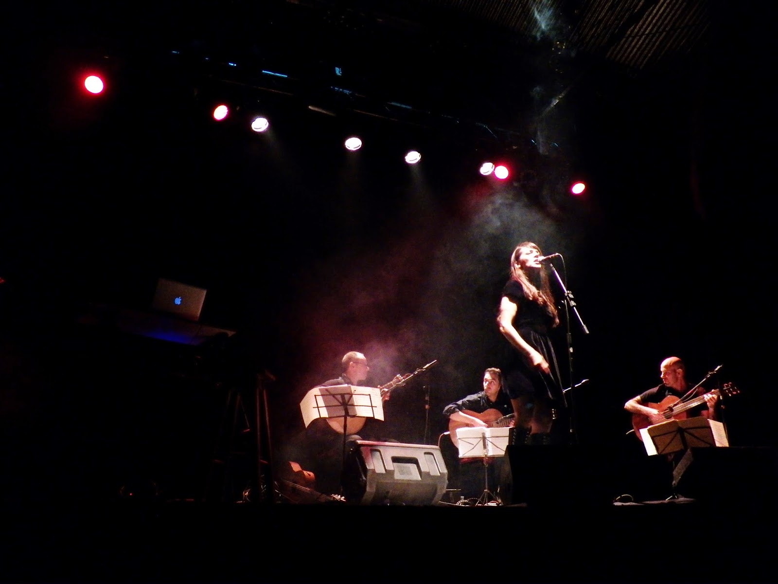 Buenos Aires No Duerme LA NOCHE DEL ENCUENTRO CON EL FADO TANGO CLUB