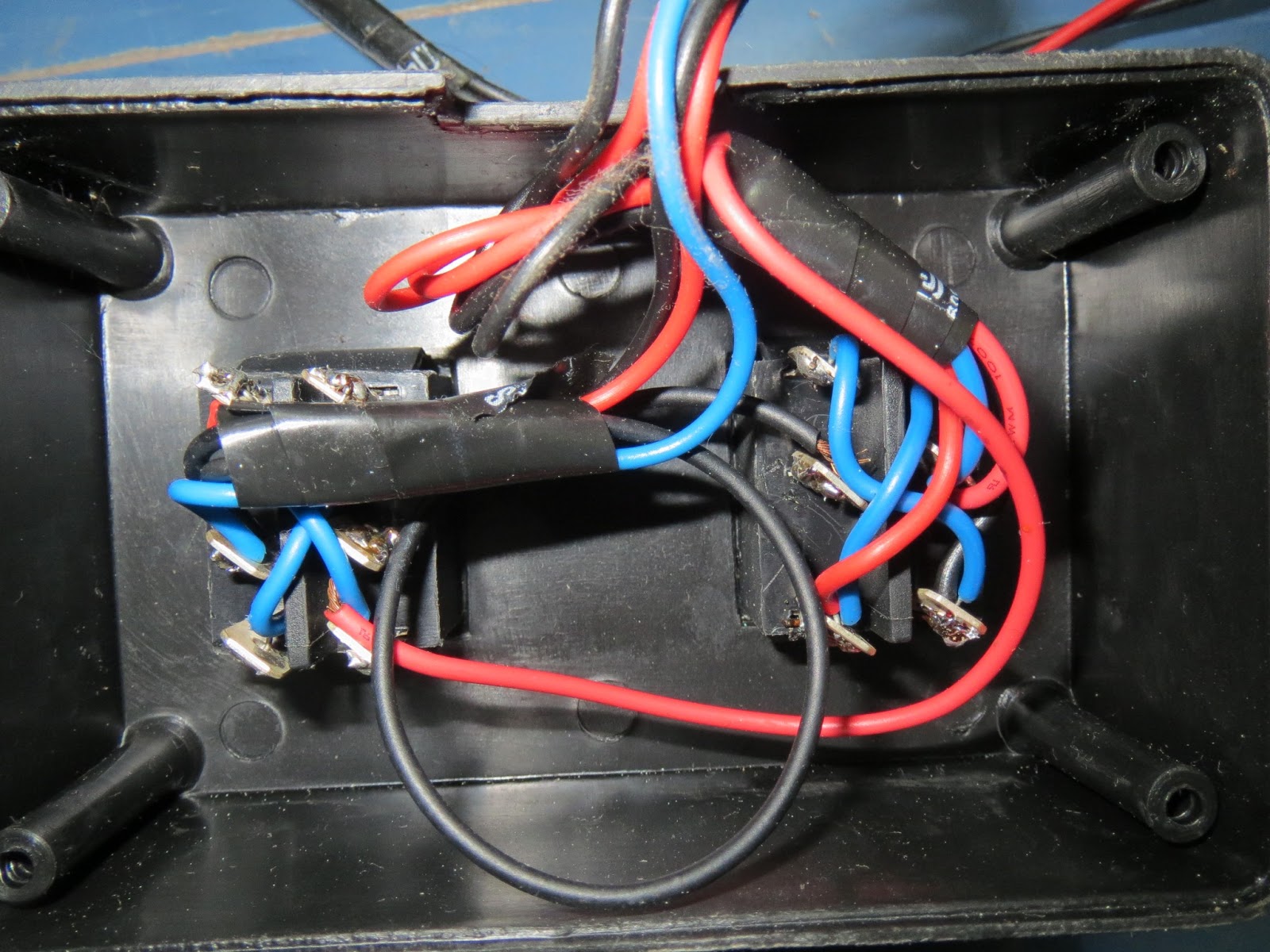 A BLOG FOR THE GEEK IN YOU: YOUR FIRST RC CAR