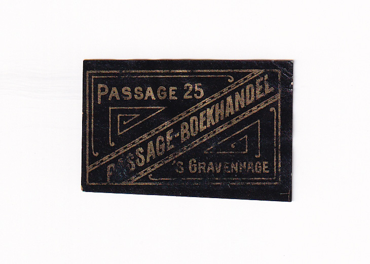 Boekhandelsetiketjes, een reis langs Nederlandse boekhandels Passage