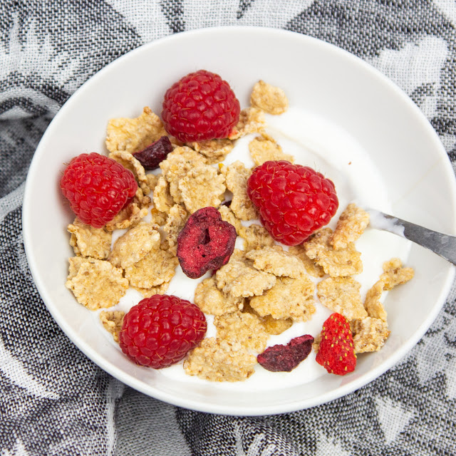 Cereal with FreezeDried Berries