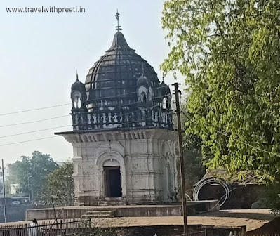 मतंगेश्वर मंदिर खजुराहो - Matangeshwar Temple Khajuraho
