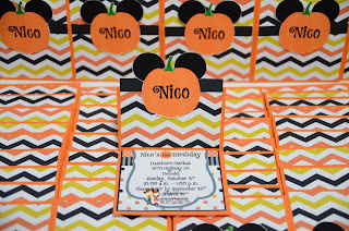 pumpkin invitations, halloween party, mickey mouse party