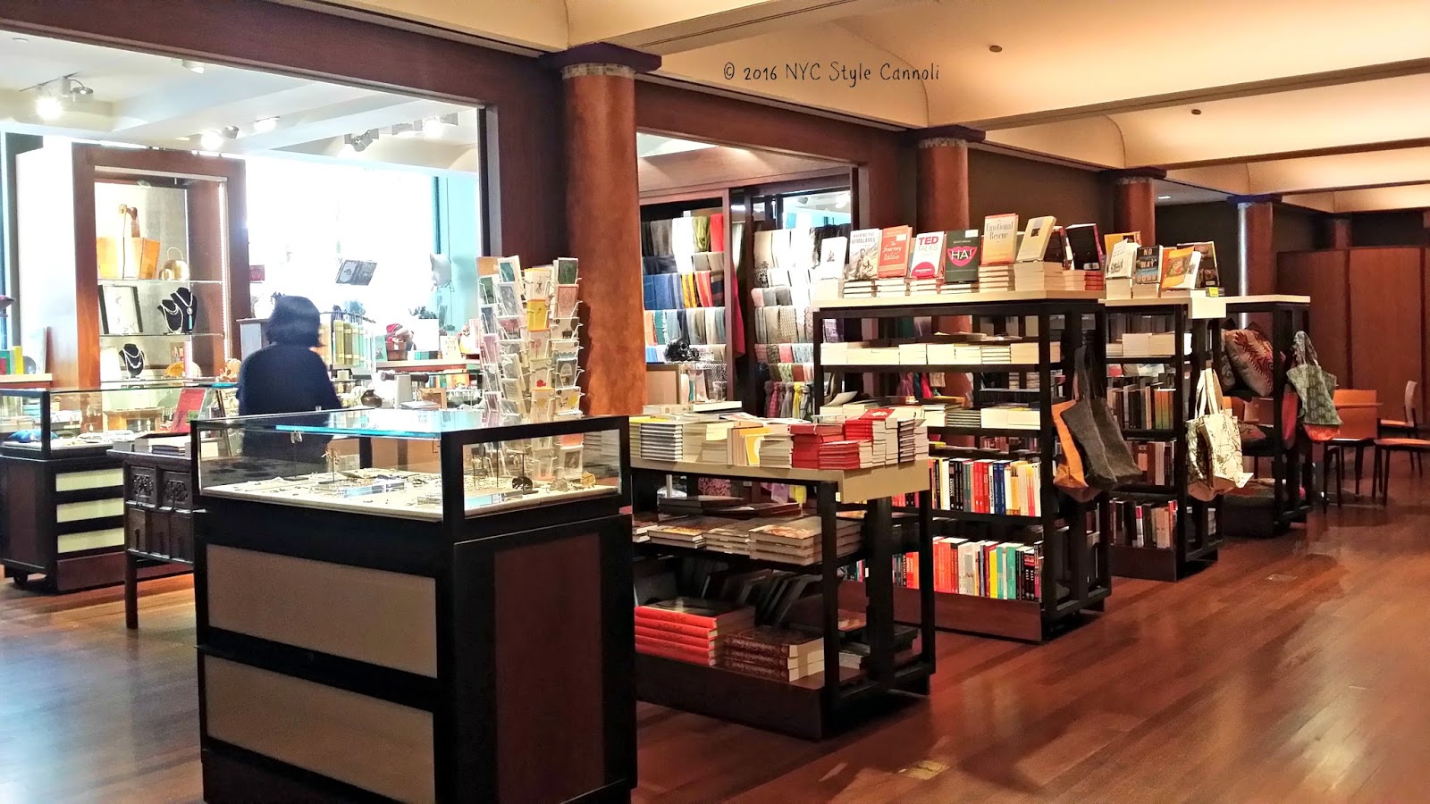 The Rubin Museum of Art Gift Shop NYC, Style & a little Cannoli