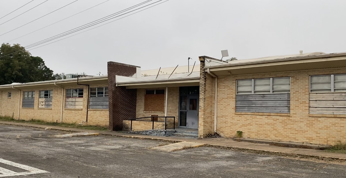 KXMX Local News Old Sallisaw School Property Will Car Museum