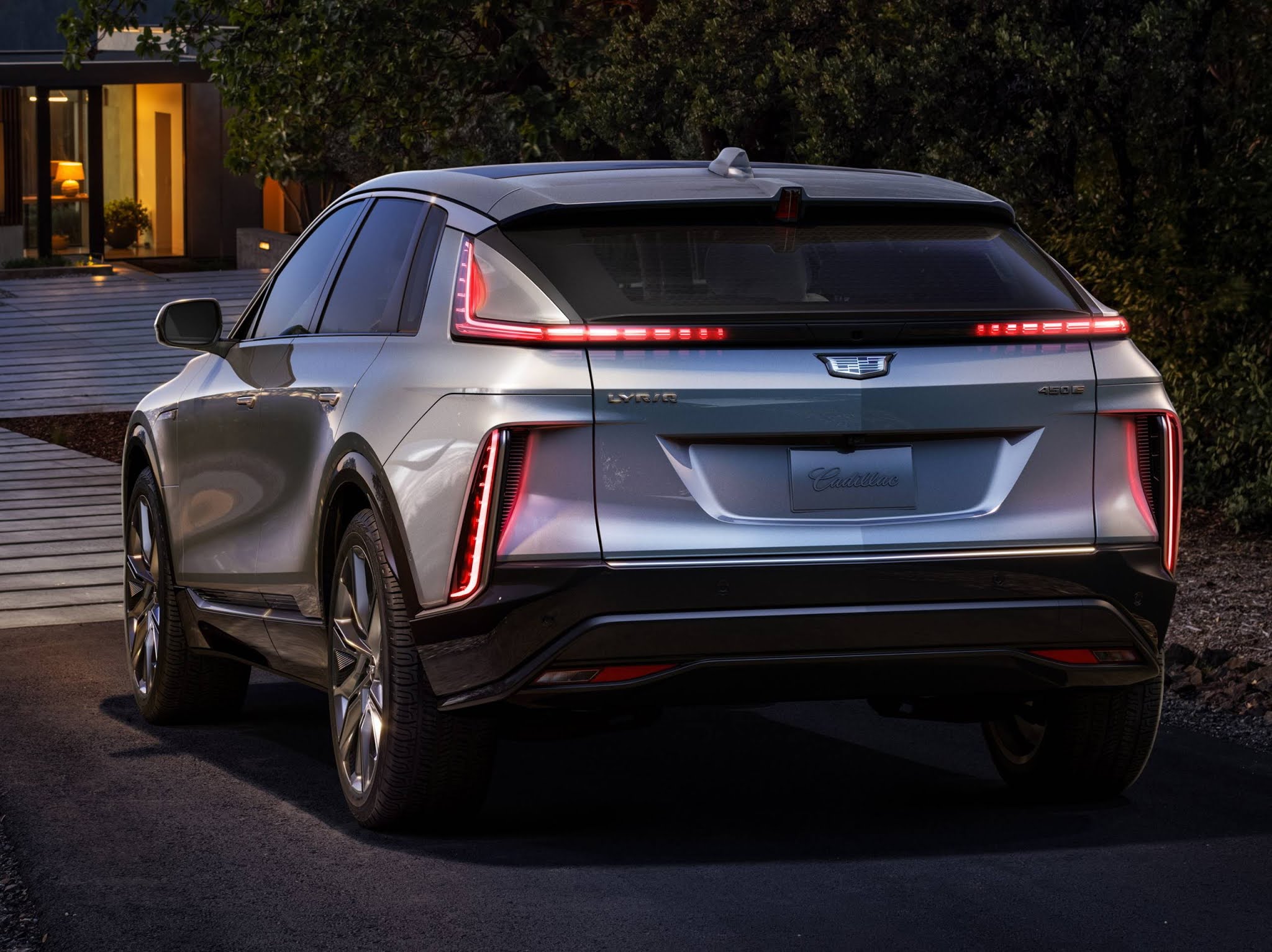Cadillac Lyric SUV elétrico tem preço definido em US 59.990 EUA