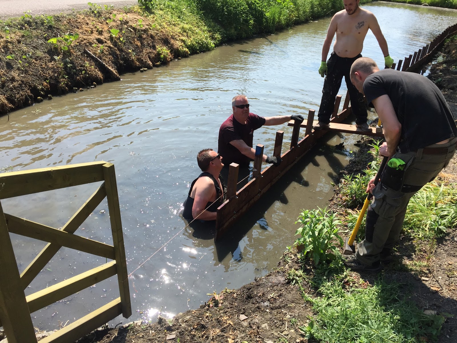 Rae's Nomady How to edge a river bank to protect and shore your garden