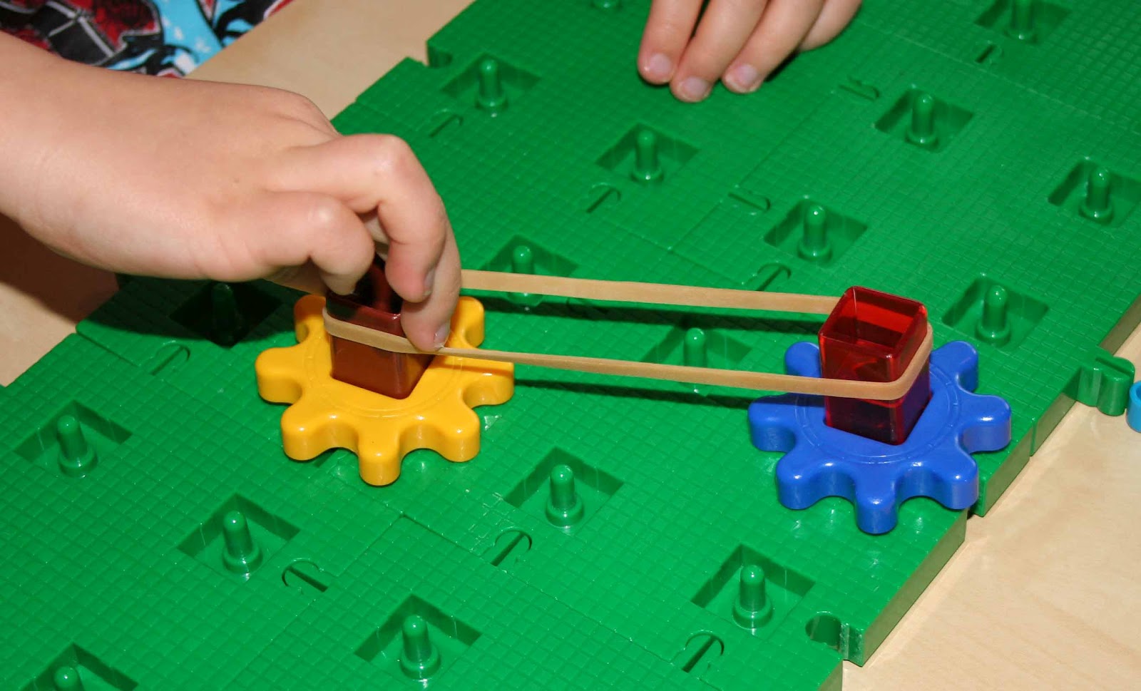 Creating and Educating Machines Week Pulleys And Gears.