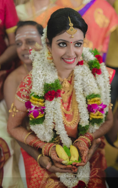 Tamil TV Actress Nisha Krishnan Wedding Photos In Yellow Saree 61