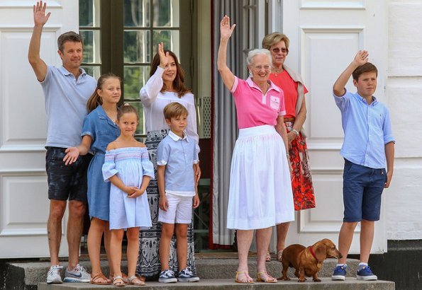Danish-Royal-Family-1.jpg