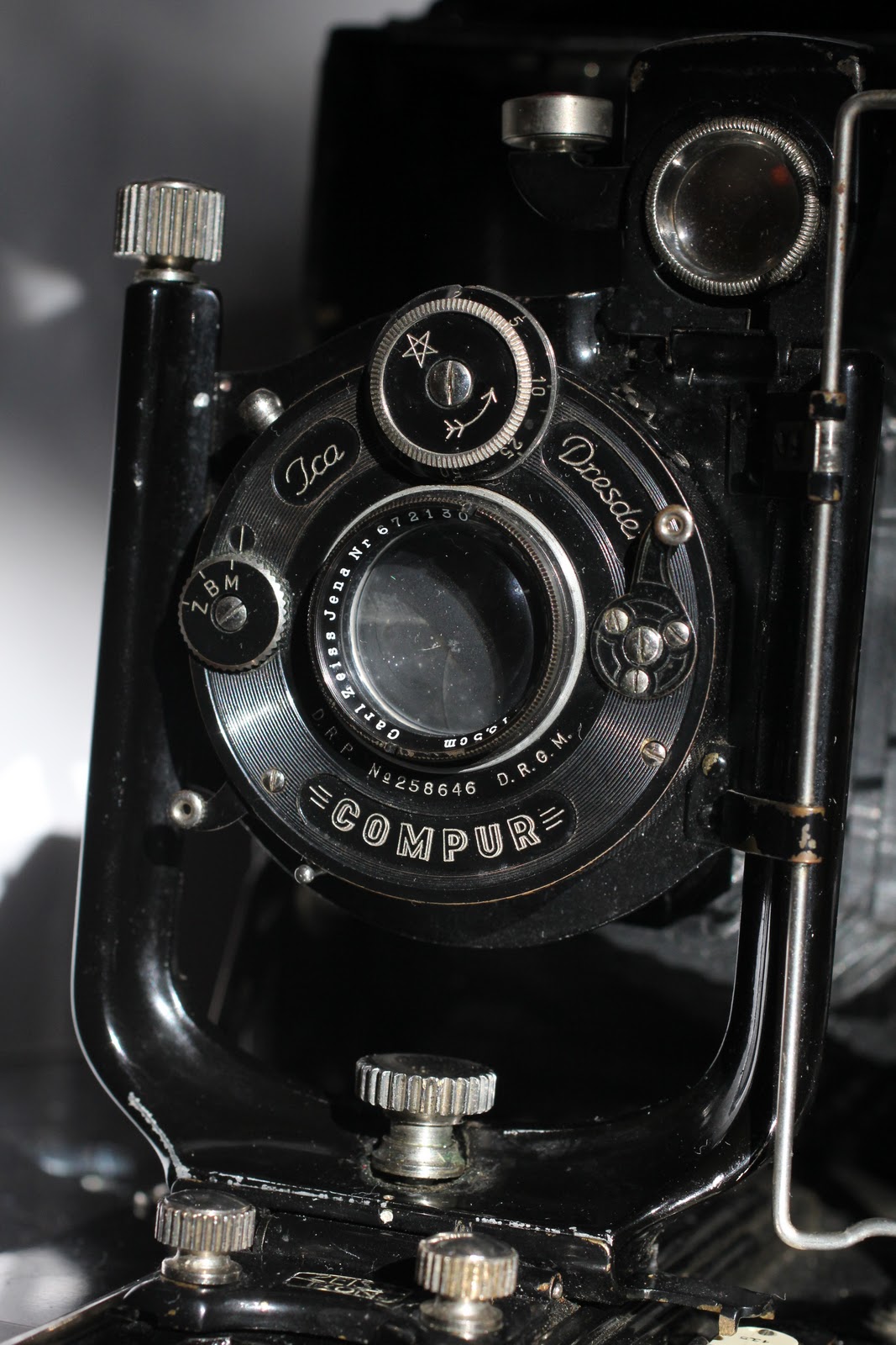 Vintage Technology Obsessions Zeiss Ikon/ICA Folding Camera Circa 1926?