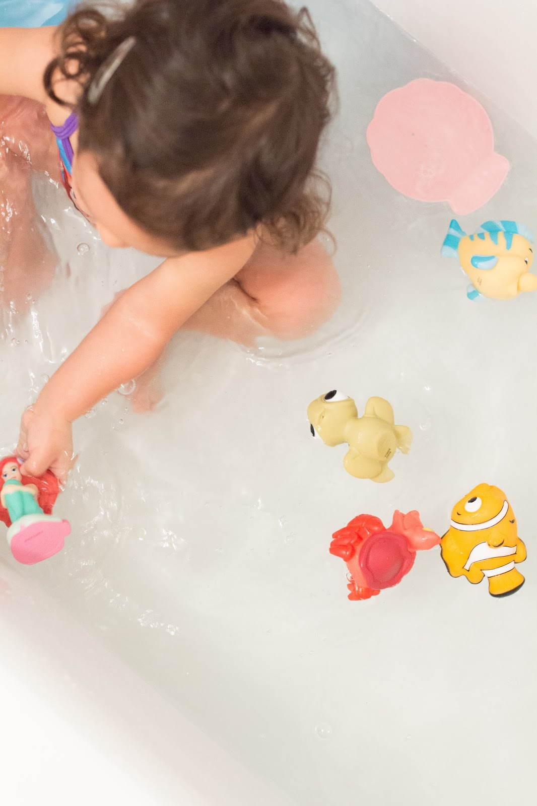 Bath time with The First Years Disney Baby Bath Happily Ever Parker