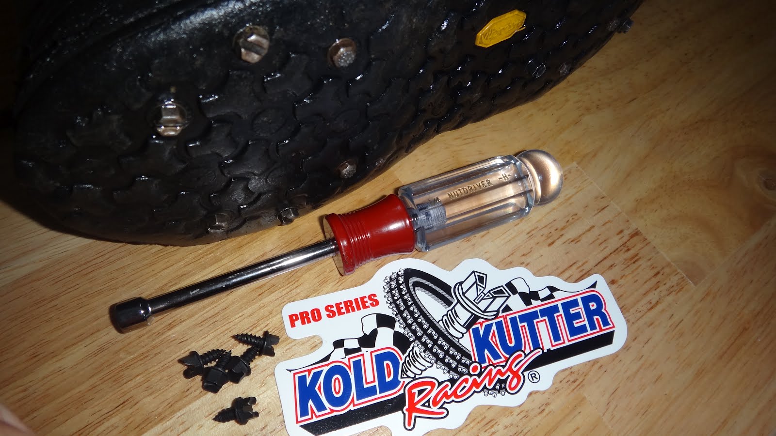 The Fly Syndicate Product Reviews Wading Boot Studs & Cleats