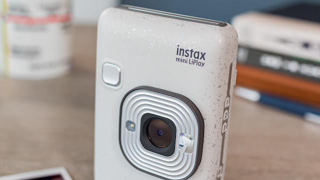 Fujifilm Instax Mini LiPlay Review