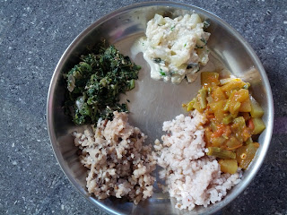 Red rice-Sprouted Black gram rice, Red rice, Bottle gourd-Amaranth green stem mandi, Amaranth greens poriyal, Ash gourd aviyal