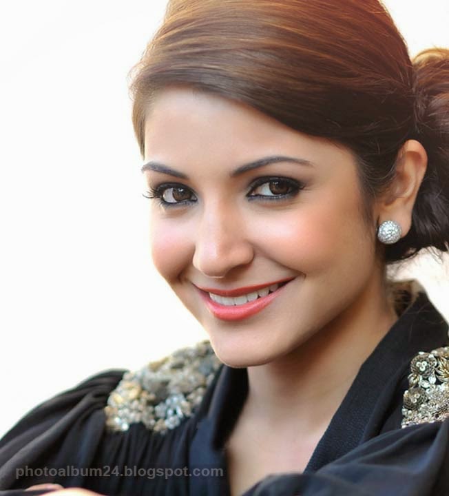 Anushka Sharma indian actress new hot and sexy image