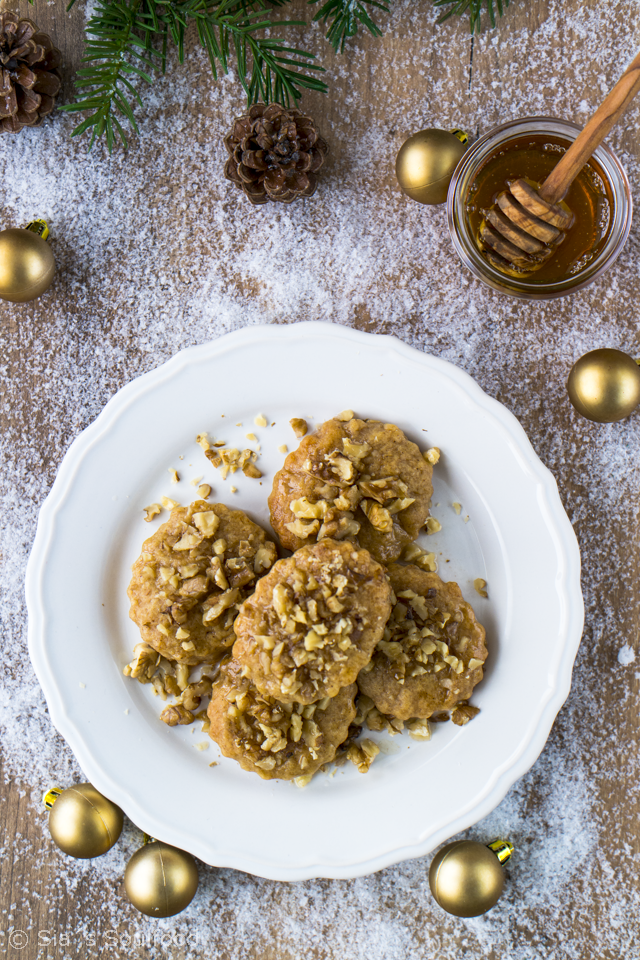 sia´s soulfood foodblog: Aus der Weihnachtsbäckerei: Honig-Plätzchen ...