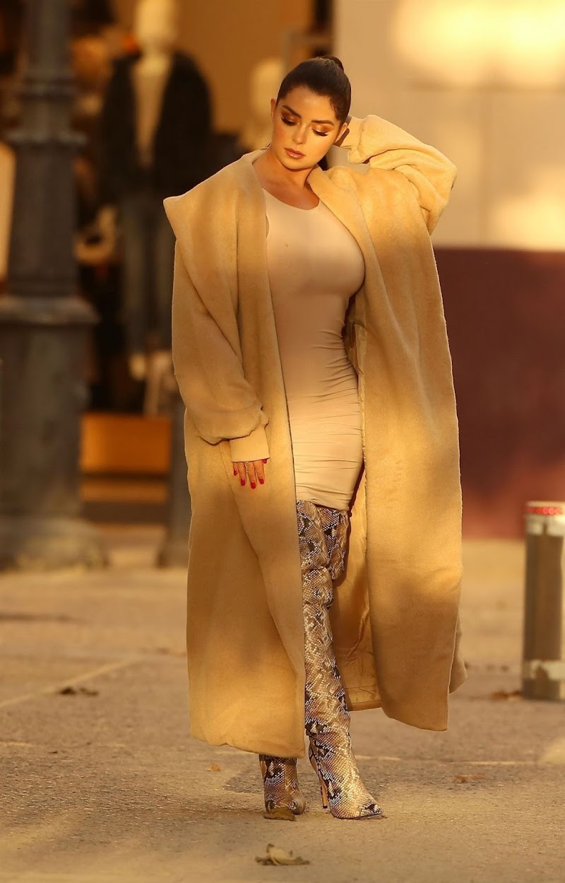 Demi Rose as Brand Ambassador for PrettyLittleThing  18 Nov-2020