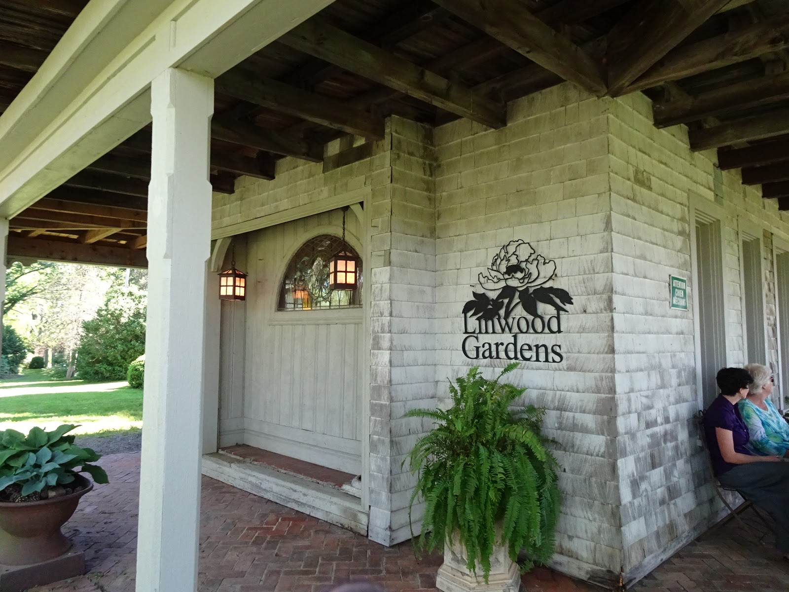 Traveling with Tucson Trip North Rochester Linwood Gardens