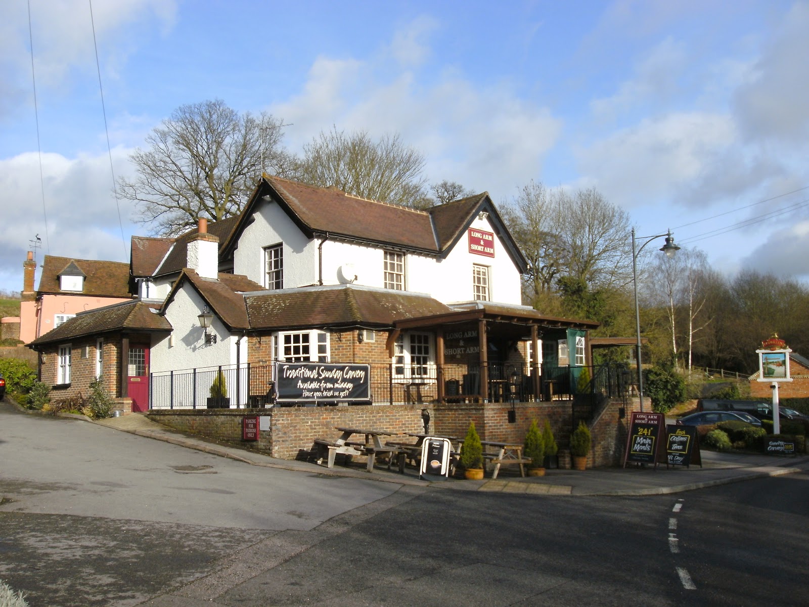 HAROLD'S CYCLING IN HERTFORDSHIRE The Long Arm and Short Arm