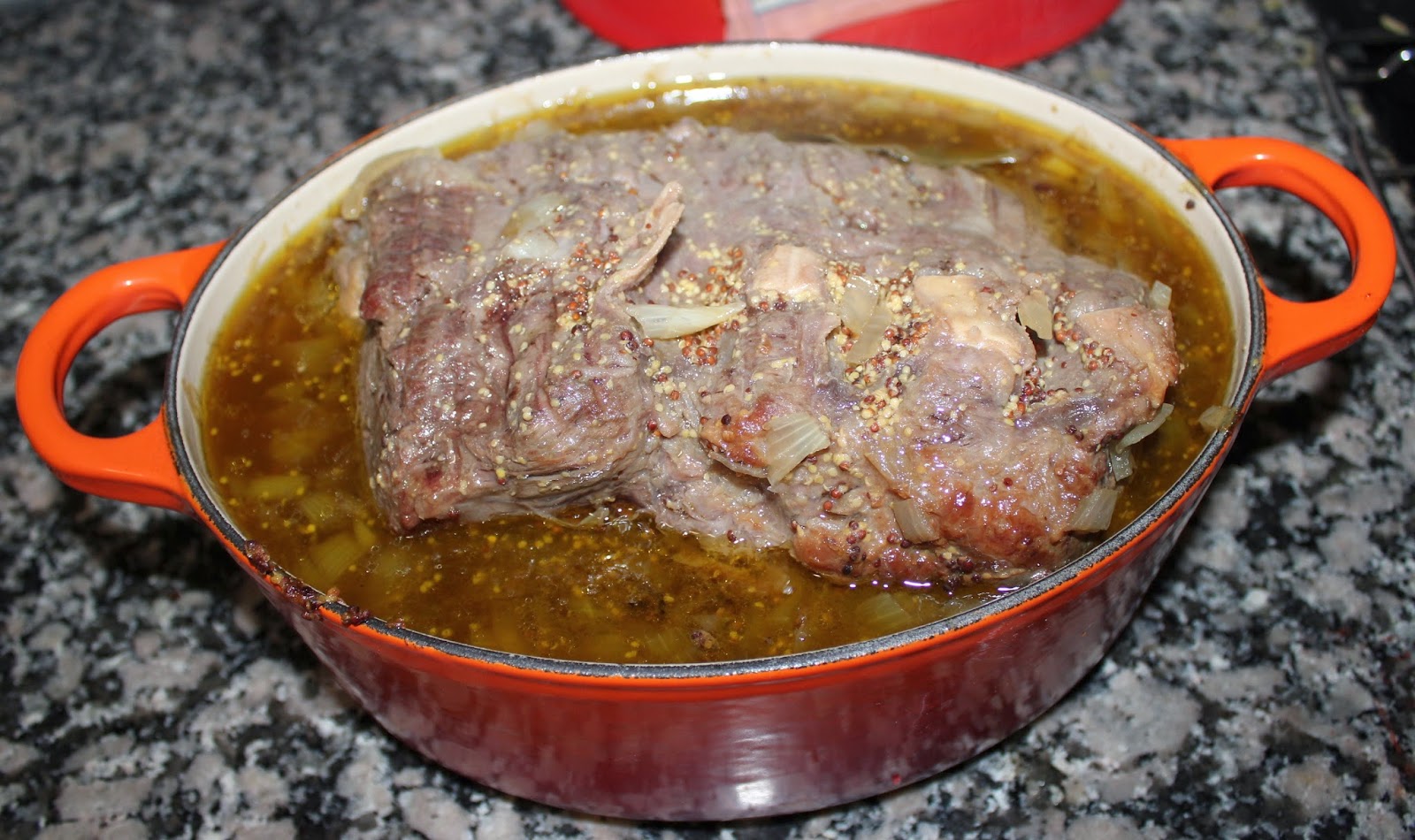Cocinar es vivir y Bordar también Ternera asada a la cerveza / Ale