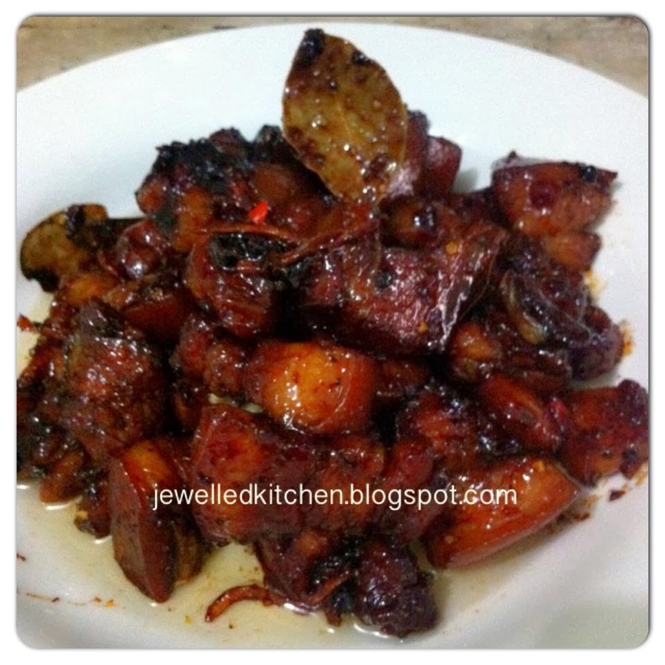 Pork Adobo sa Asin (Pork Adobo in Salt)