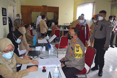 Kapolres Bondowoso : Jangan Takut Disuntik Vaksin Covid-19 Kapolres Bondowoso : Jangan Takut Disuntik Vaksin Covid-19