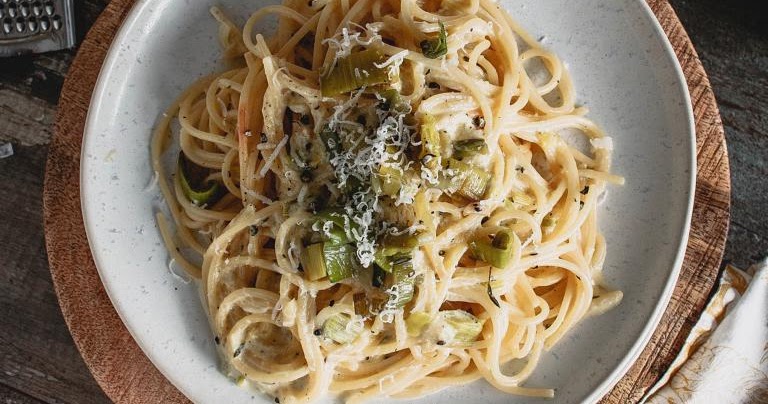 Vegetarische Spaghetti Carbonara a la Jamie Oliver - Julia Bakes!