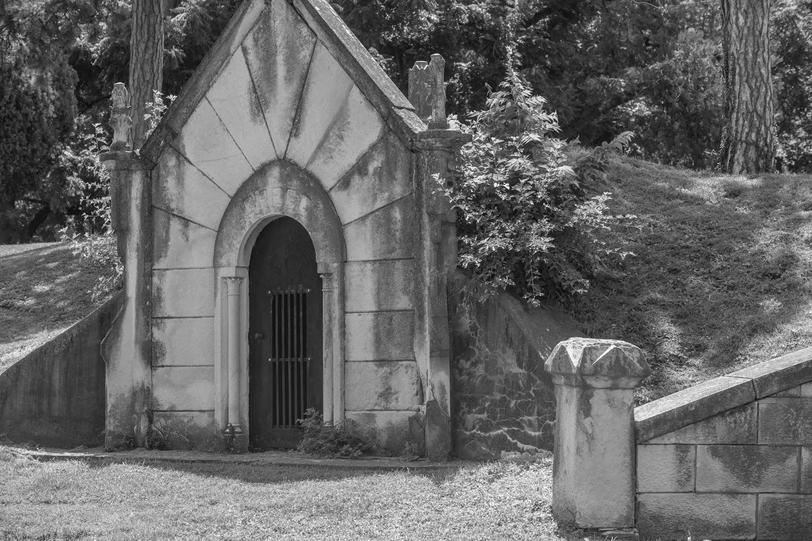 Hyperblogal Union Cemetery