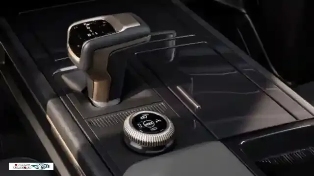 سيارة جي ام سي همر EV SUV 2024 من الداخل 2024 GMC Hummer EV SUV