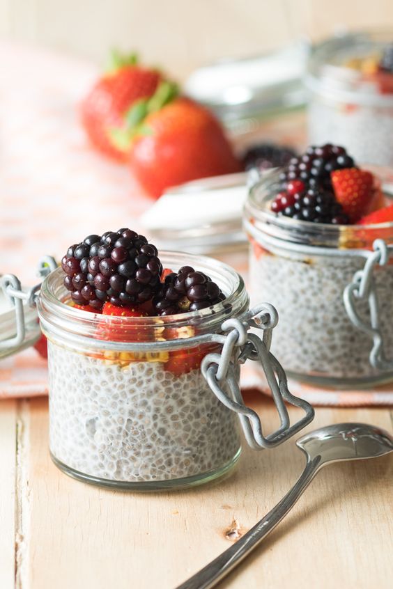 Overnight Chia Seed Pudding (Vegan, GF) vegan recipe meal prep