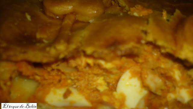  EMPANADA DE ATUN Y PATÉ DE ATÚN CON ACEITUNAS 