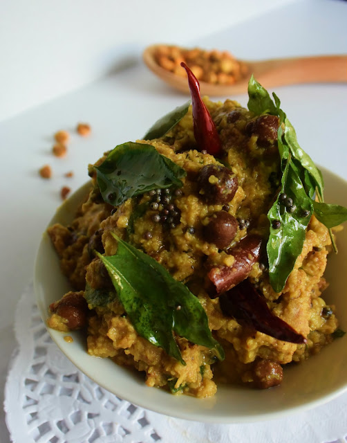 Chenna Kadala Kootu curry Kerala styleYam Bengal Gram Kootu curryOnam