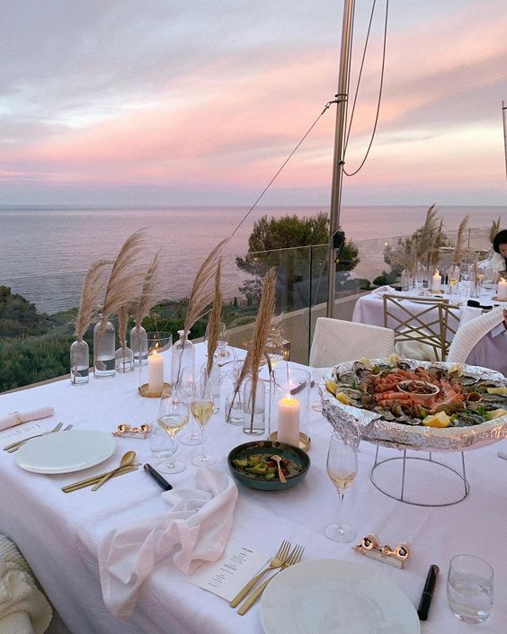 Weekday Wanderlust: The Most Chic Places in Saint-Tropez