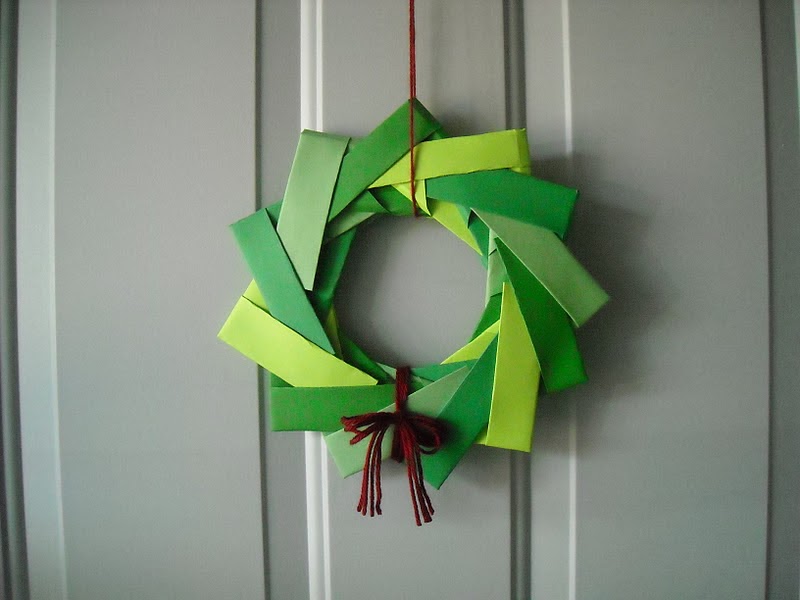 A Crafty Cook: Origami Wreath